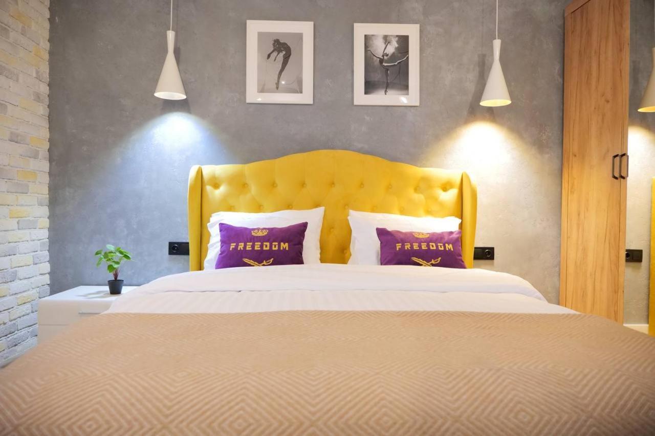 Don Papa Apartments In City Center Kiev Dış mekan fotoğraf